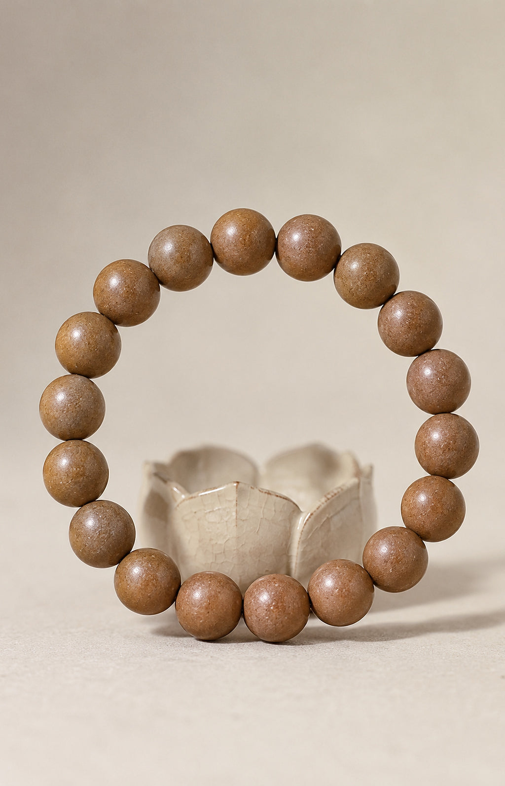 Twelve Veils – Deep & Layered Botanical Scent Bracelet