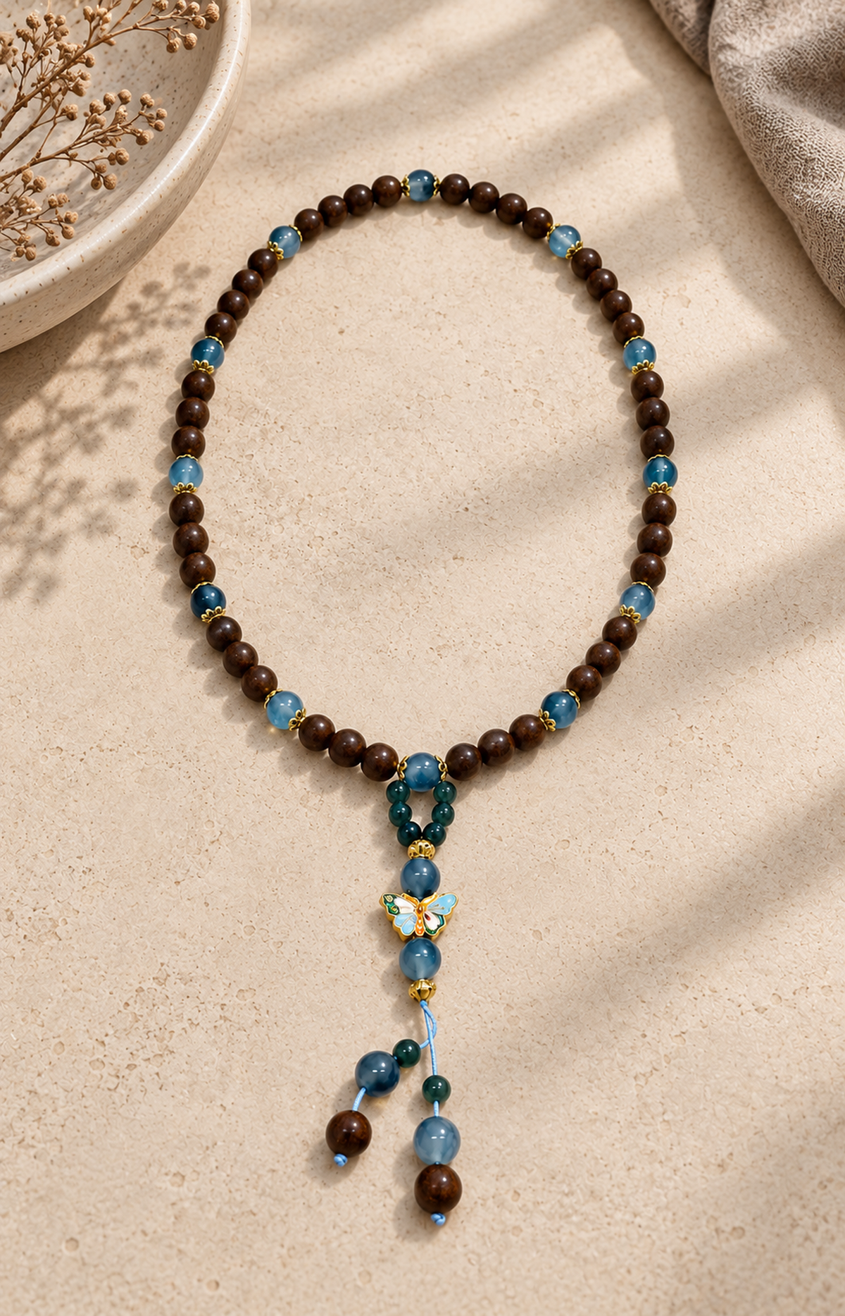 Butterfly Trace - Scented Necklace - product view