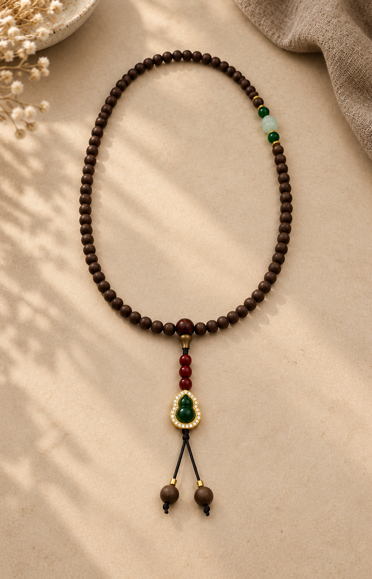 Orchard Pendant - Scented Necklace - product view