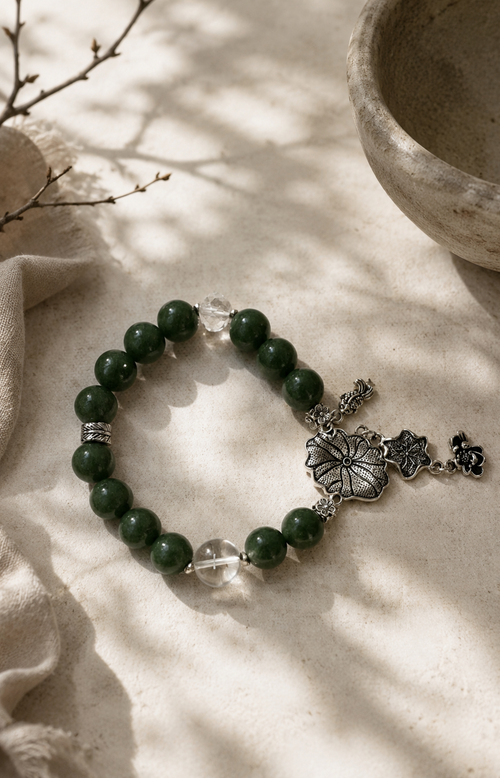 BENEATH THE LEAVES NUWARIA botanical scent jewelry xq